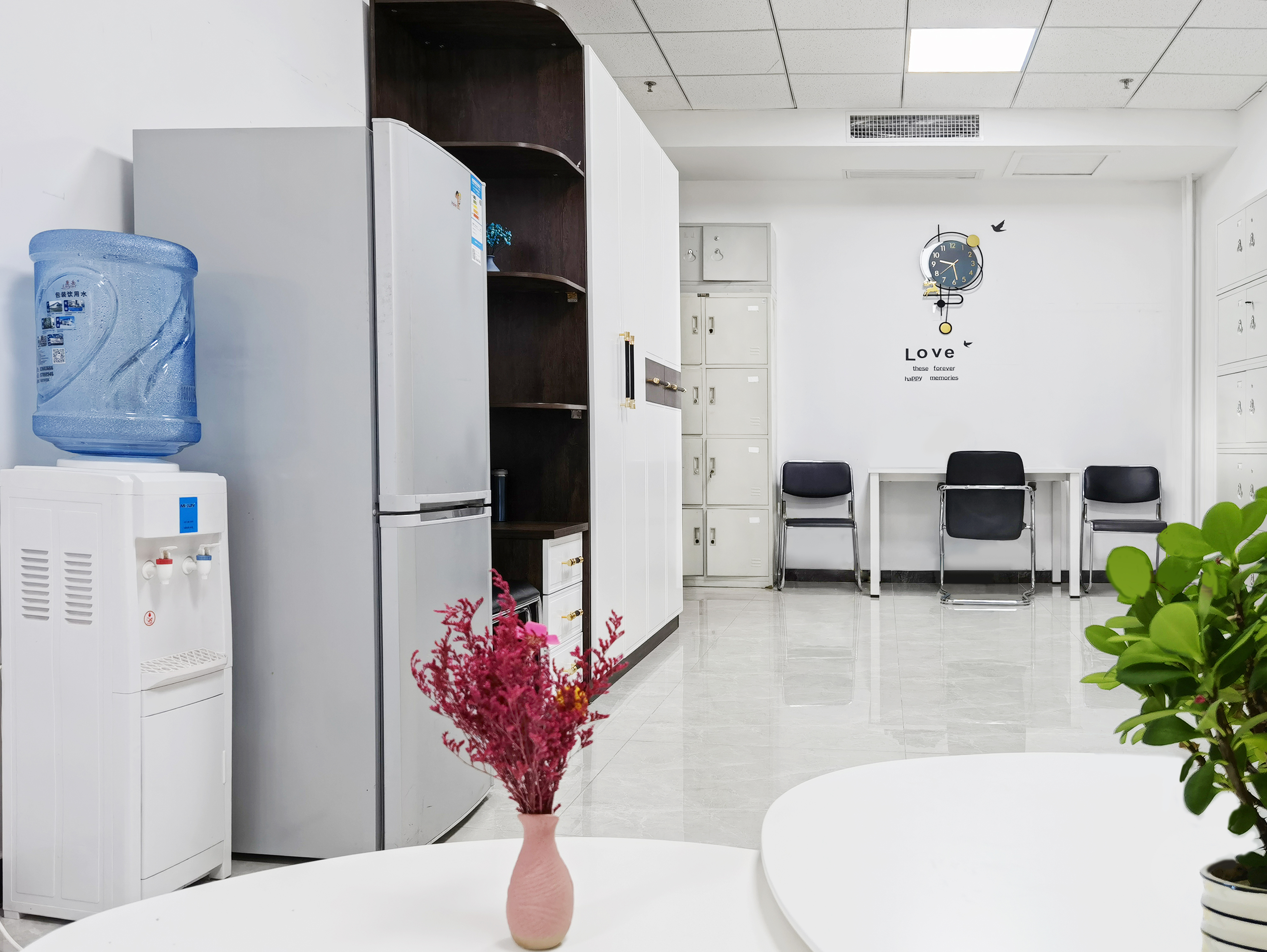 【关切员工“喂”爱行动】“爱心妈妈幼屋」佚式投入使用！(图3)