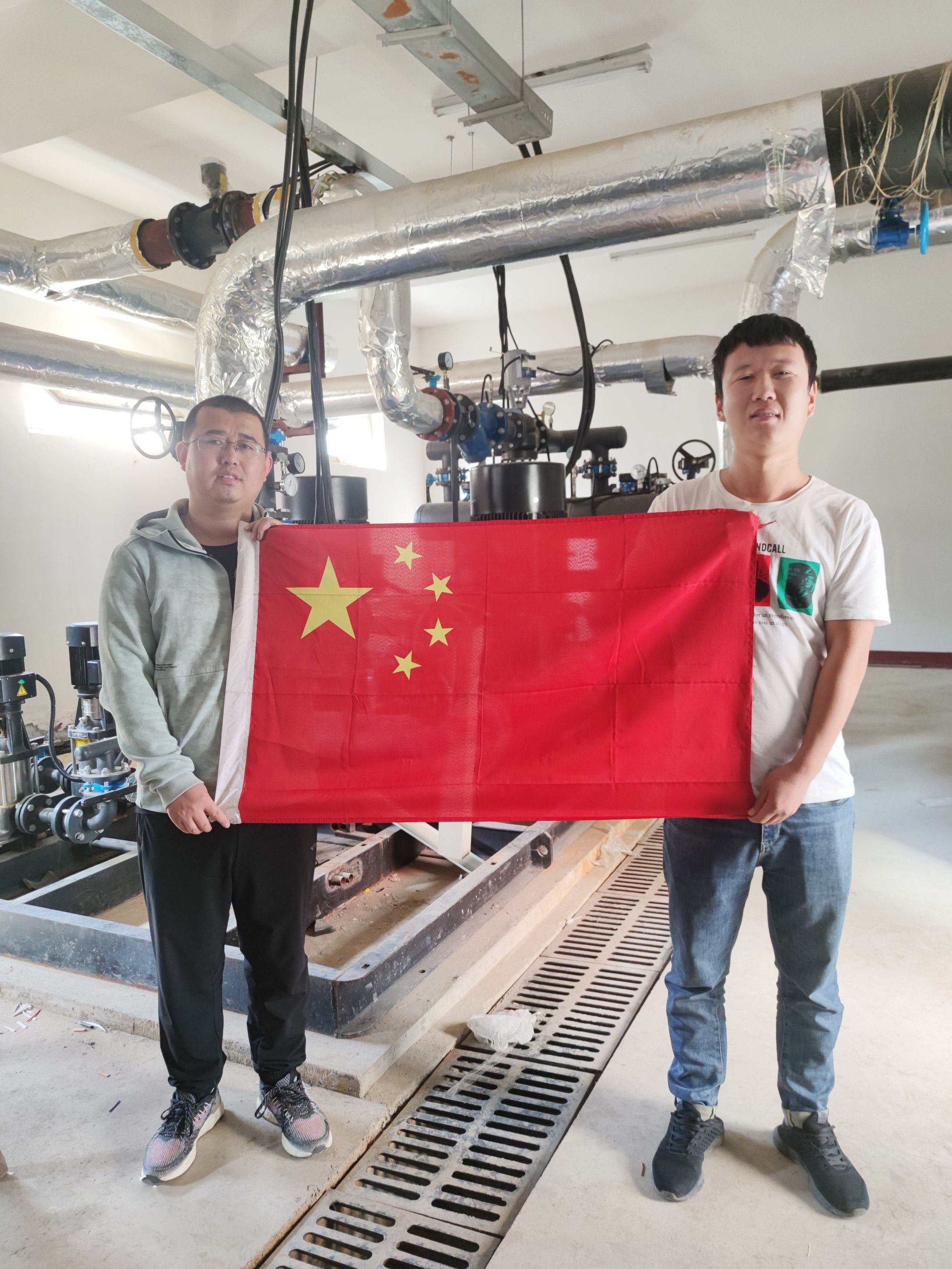 我和国旗合个影丨来自菲律宾亚星人的表白(图21)